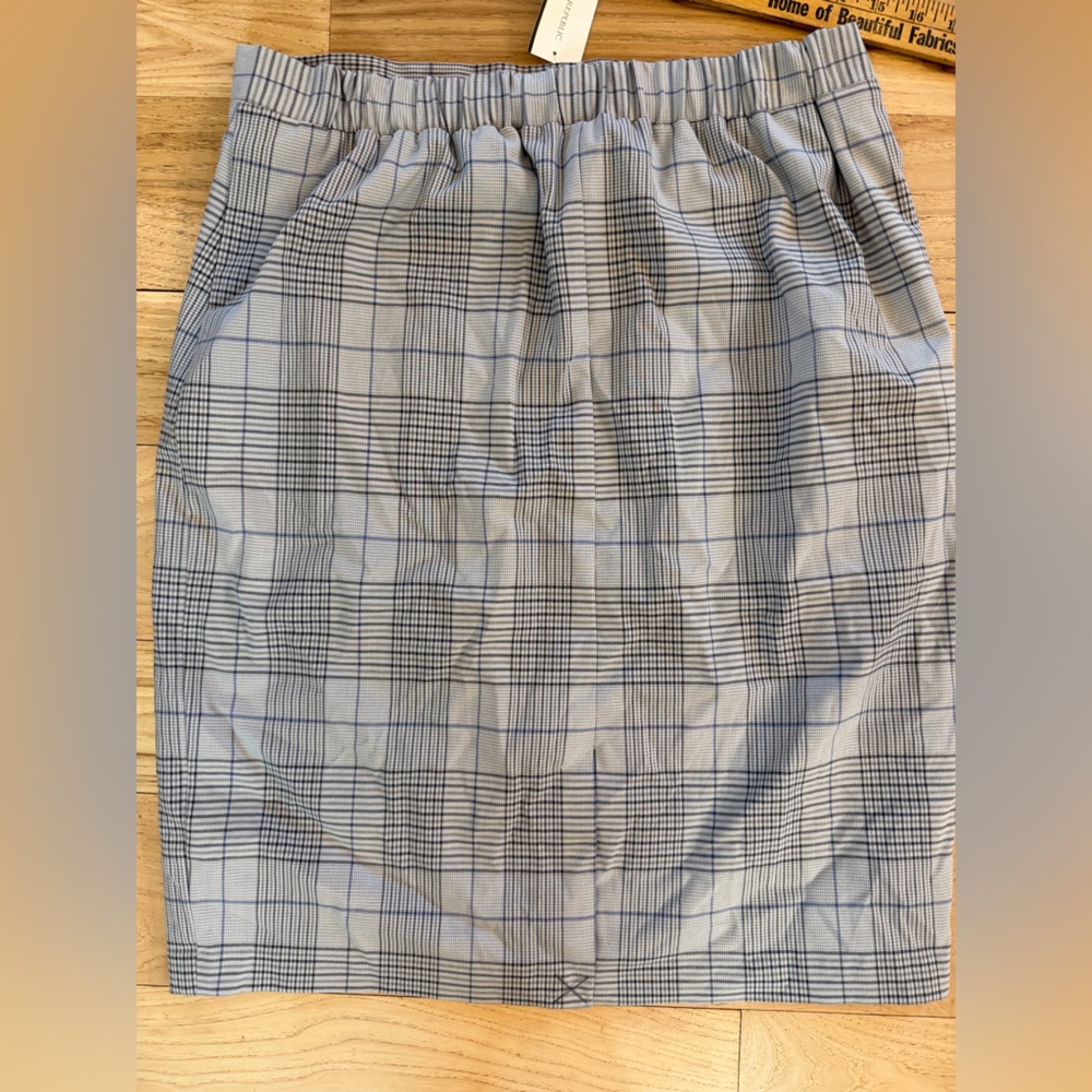 NWT banana republic skirt size medium - Picture 4 of 5